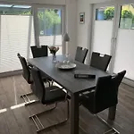Urlaubsglueck Villa