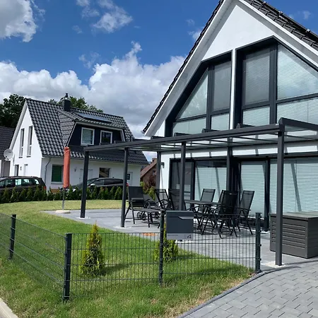 Urlaubsglueck Villa