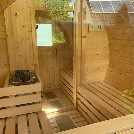 Urlaubsglück Villa *